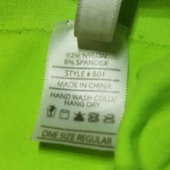 𝅺2 tube tops. Bright colors! 😎 Sizes: Orange Kiss M, green Itzon OS c12-13​​​​​ - Picture 8 of 8